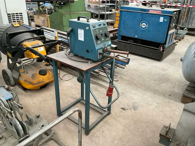 Aro m30v puntlasmachine - afbeelding 1 van  6