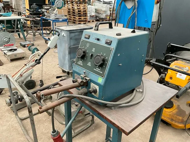 Aro m30v puntlasmachine - afbeelding 3 van  6