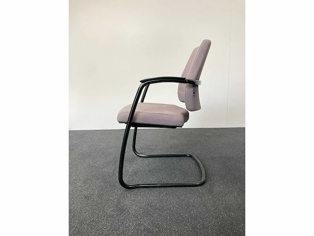 Arper - wachtkamerstoelen (4x) - afbeelding 9 van  14