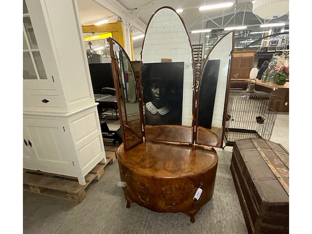 Art deco kaptafel met 3 luik spiegel - afbeelding 1 van  9