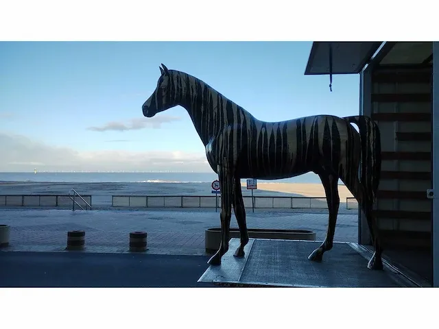 Art horse lifsize - afbeelding 2 van  3