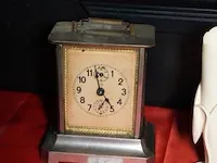 Artdeco klokje in metaal - afbeelding 1 van  1