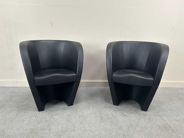 Arte - ontvangststoelen - waiting room chairs (2x) - afbeelding 1 van  9