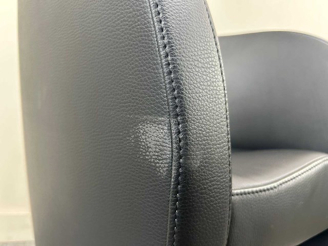 Arte - ontvangststoelen - waiting room chairs (2x) - afbeelding 3 van  9