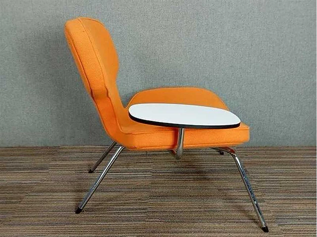 Artifort - libel - fauteuil - afbeelding 2 van  6