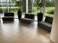 Artifort diverse wachtkamerstoelen (3x) - afbeelding 1 van  6