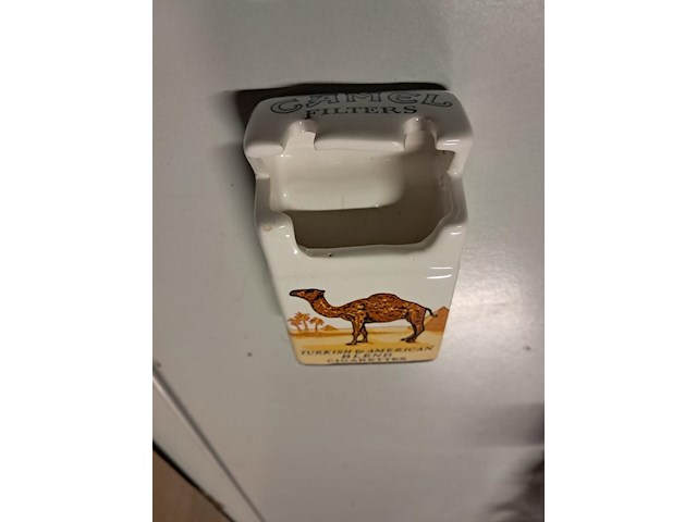 Asbak camel - afbeelding 3 van  4