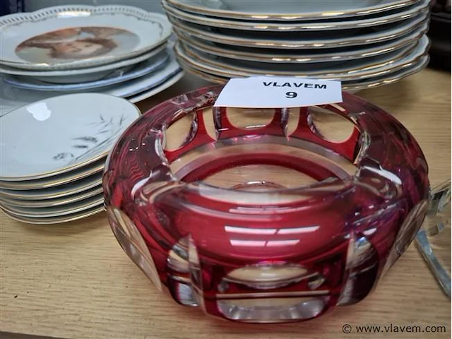 Asbak in gekleurd glas - afbeelding 1 van  1