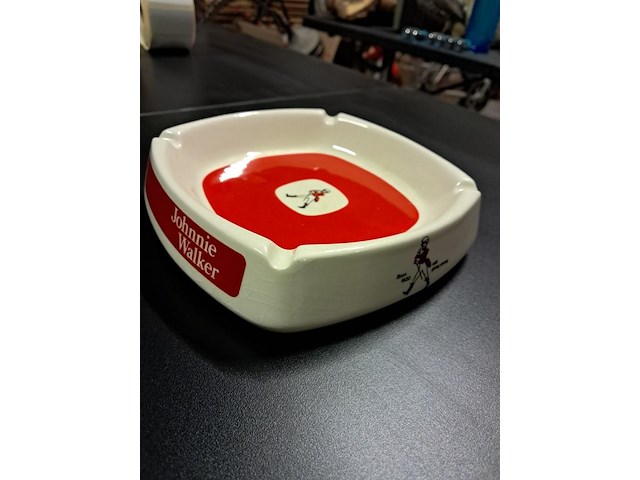 Asbak johnnie walker - afbeelding 3 van  4