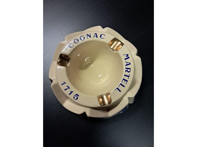 Asbak martell cognac - afbeelding 1 van  3