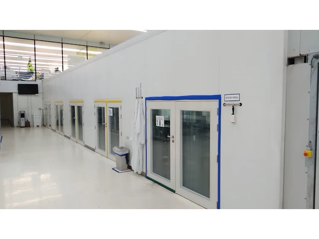 Assembly - benteler curved glass washer - afbeelding 17 van  27
