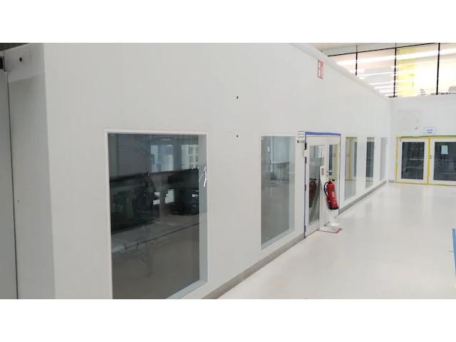Assembly - benteler curved glass washer - afbeelding 27 van  27
