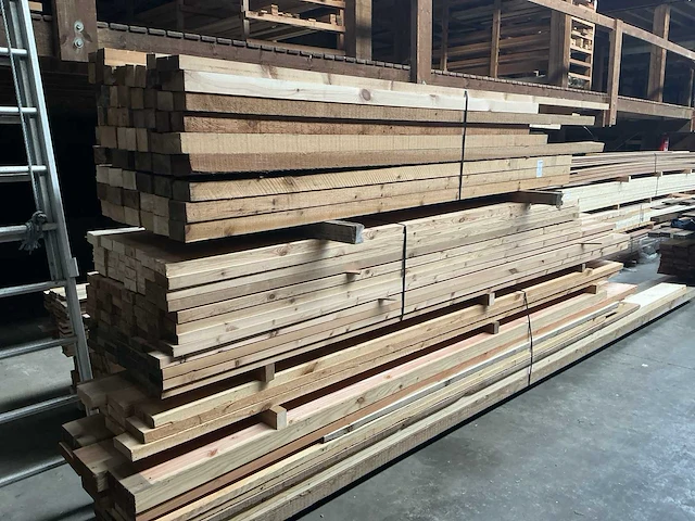 Assortiment diverse balken - afbeelding 2 van  4