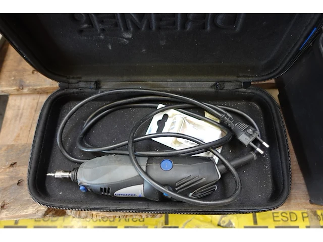 Assortiment dremels & toebehoren - afbeelding 3 van  5