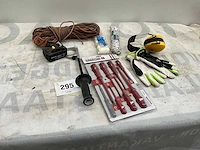 Assortiment gereedschap & accessoires - afbeelding 2 van  2
