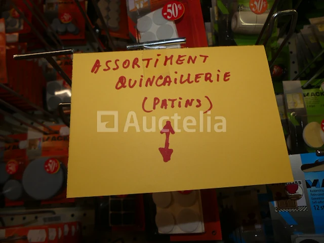 Assortiment hardware, sloten, hangsloten, enz... - afbeelding 9 van  17