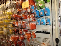 Assortiment hardware, sloten, hangsloten, enz... - afbeelding 17 van  17