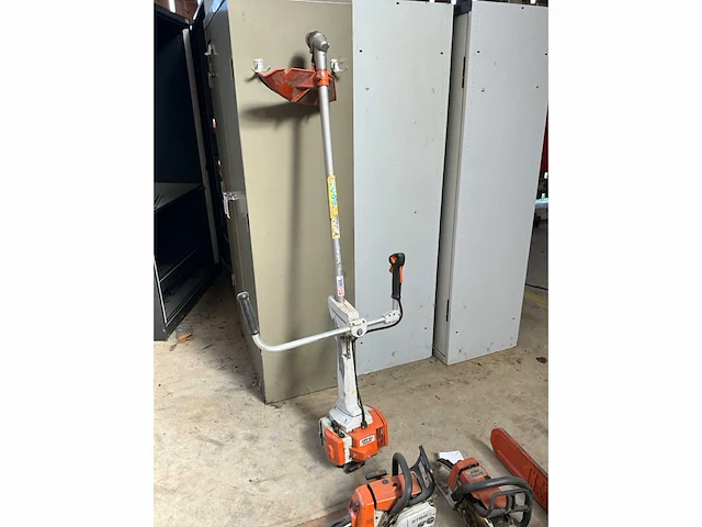 Assortiment kettingzagen en andere stihl - afbeelding 4 van  16