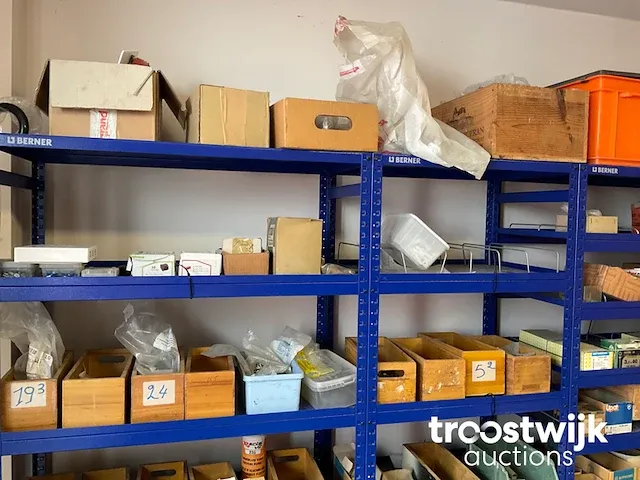 Assortiment legbordstelling - afbeelding 2 van  10