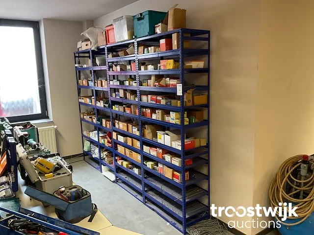 Assortiment legbordstelling - afbeelding 1 van  10