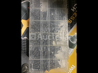 Assortiment metaalschroeven - afbeelding 1 van  2