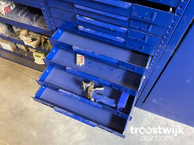 Assortiment stellingkast - afbeelding 14 van  27