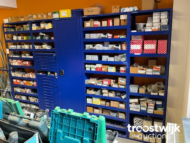 Assortiment stellingkast - afbeelding 11 van  27
