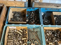 Assortiment toebehoren voor vlakfreeshouders - afbeelding 4 van  5
