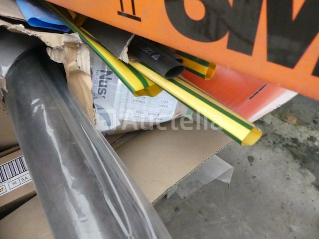 Assortiment van diverse thermische krimpkousen - afbeelding 11 van  12