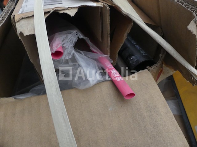 Assortiment van diverse thermische krimpkousen - afbeelding 6 van  12