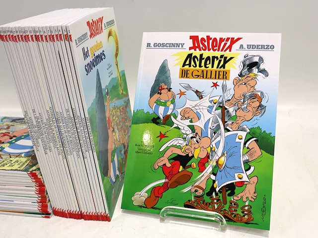 Asterix (x40) - afbeelding 2 van  3