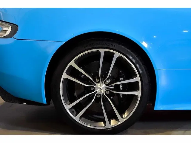 Aston martin dbs coupe 6,0l v12 - 2010 - afbeelding 6 van  100