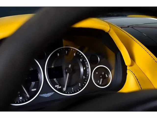 Aston martin dbs coupe 6,0l v12 - 2010 - afbeelding 75 van  100