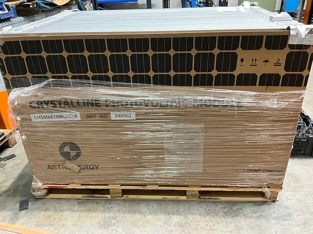 Astronergy - zonnepanelen 31 stuks - afbeelding 2 van  5