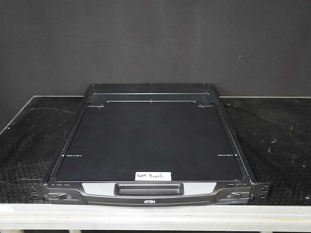 Aten - cl 1000 lcd console - video - afbeelding 2 van  2