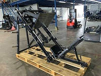 Athletic performance 45 graden legpress krachtstation - afbeelding 1 van  6
