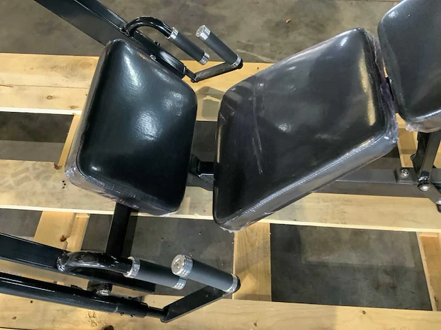 Athletic performance 45 graden legpress krachtstation - afbeelding 4 van  6