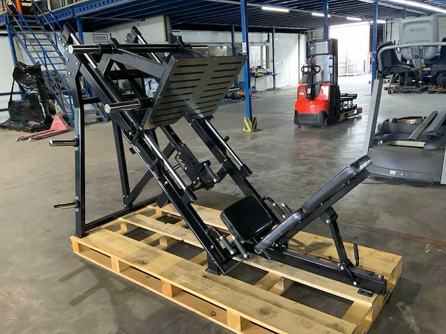 Athletic performance 45 graden legpress krachtstation - afbeelding 1 van  6