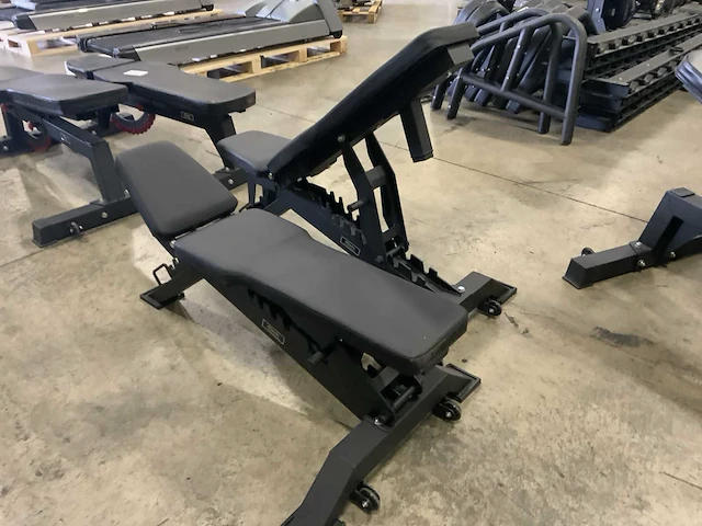 Athletic performance adjustable bench 2x krachtstation - afbeelding 4 van  5