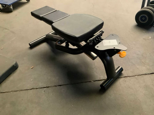 Athletic performance adjustable bench krachtstation - afbeelding 3 van  5