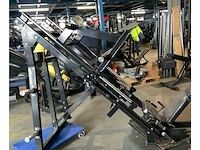 Athletic performance black line 45 graden legpress krachtstation - afbeelding 2 van  4