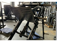 Athletic performance black line 45 graden legpress krachtstation - afbeelding 4 van  4