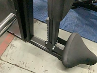 Athletic performance black series pec fly rear delt krachtstation - afbeelding 5 van  7