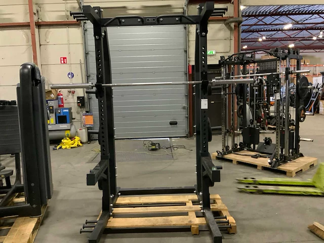 Athletic performance half rack 120kg met stang krachtstation - afbeelding 1 van  6