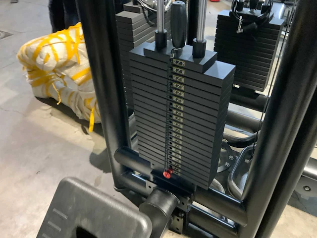 Athletic performance mj5 multi station krachtstation - afbeelding 9 van  11
