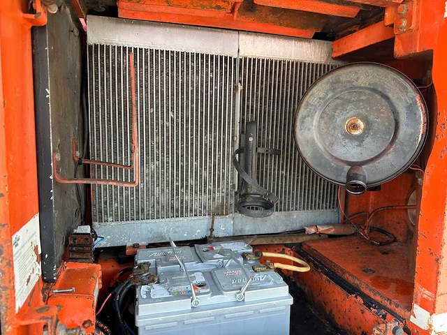 Atlas - 2000 - 1504m - banden graafmachine - afbeelding 25 van  55