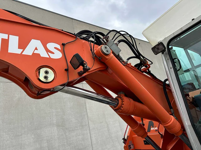 Atlas - 2004 - 1504m - banden graafmachine - afbeelding 17 van  62