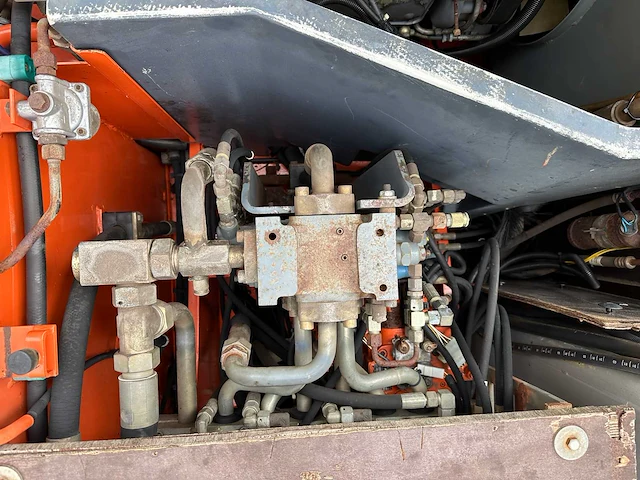 Atlas - 2004 - 1504m - banden graafmachine - afbeelding 41 van  62