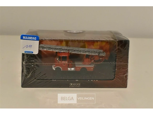 Atlas collection mercedes-benz brandweerwagen l-319 - afbeelding 1 van  1