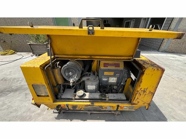 Atlas copco - 1992 - xa s55 - luchtcompressor - afbeelding 13 van  16